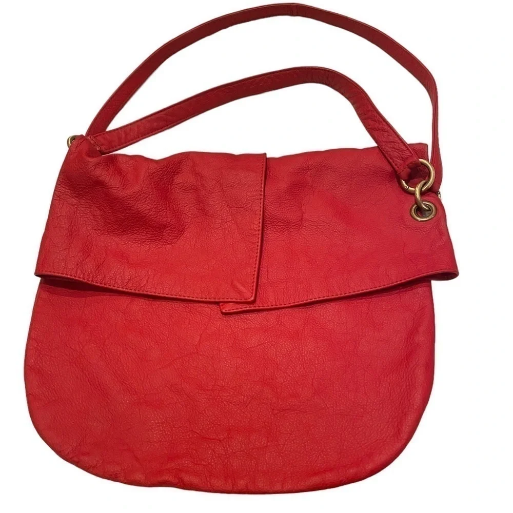 Red Leather Slouchy Shoulder Bag Purse w/Flap Closure Brass Hardware Vintage